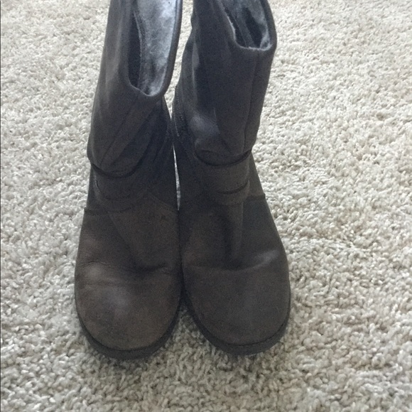 Leather Booties with 2 Buckles - Picture 8 of 8